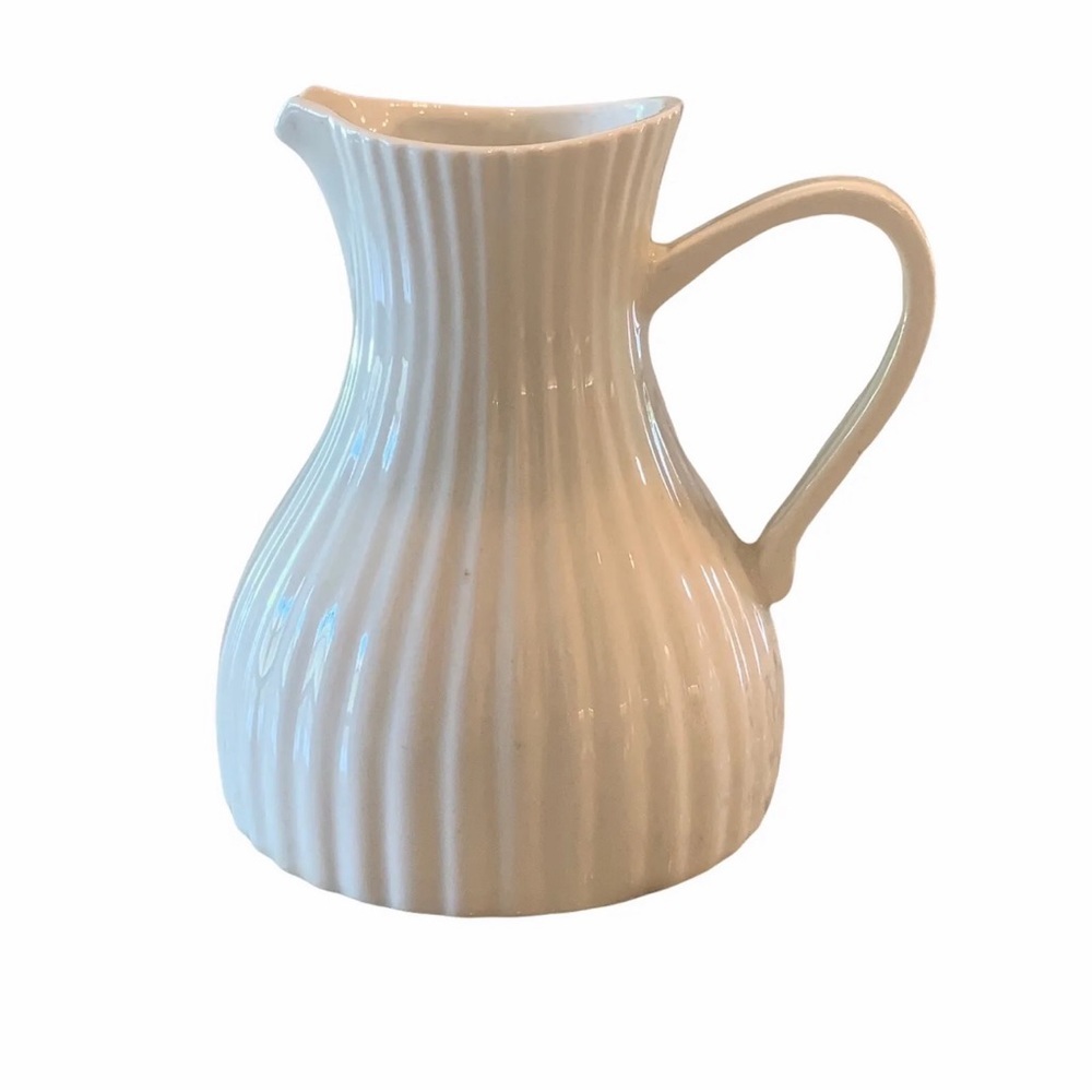 Vtg Mid Century Modern E Ernest Sohn Creations Ribbed White Coffee Creamer